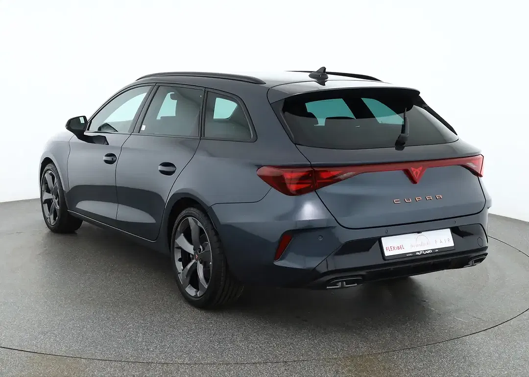CUPRA Leon - Thumbnail 2