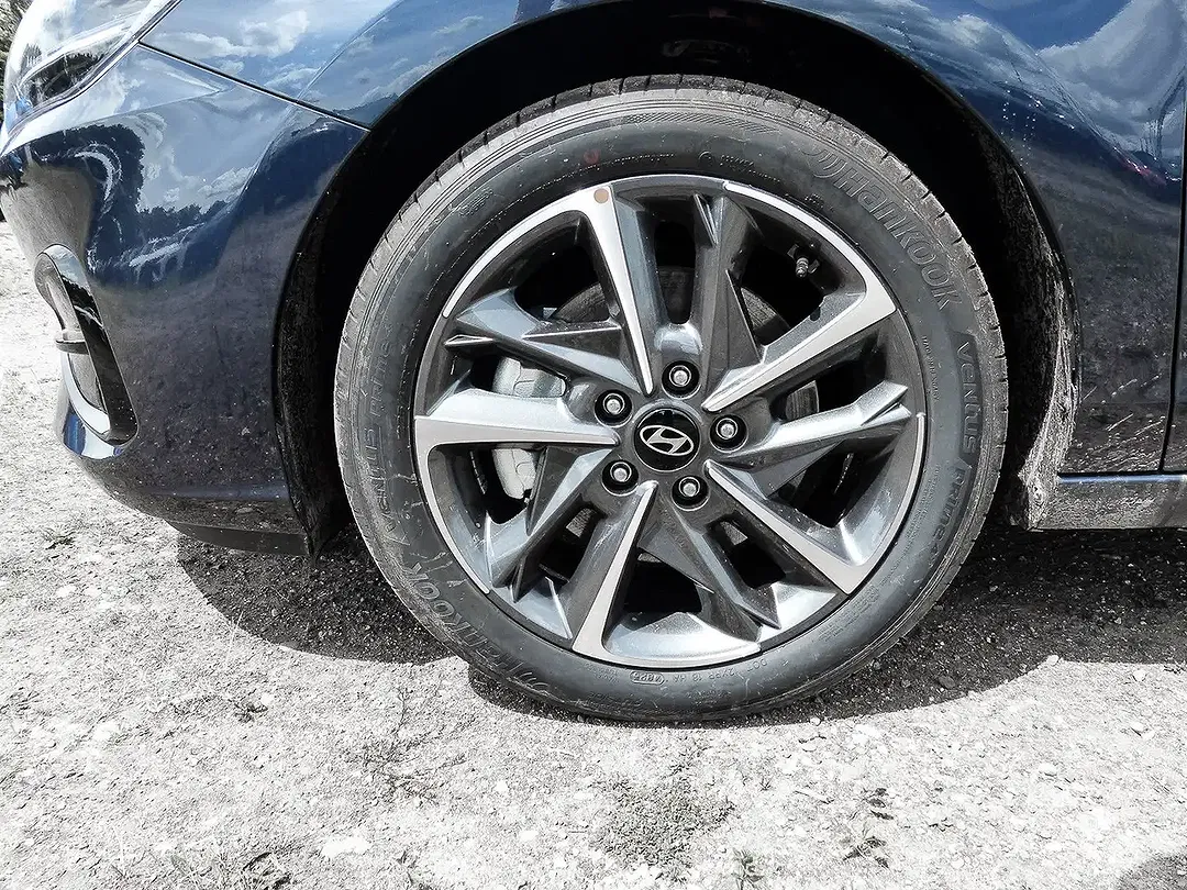 Hyundai i30 - Thumbnail 3