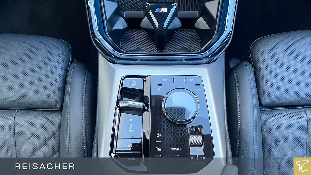BMW X3 - Thumbnail 10