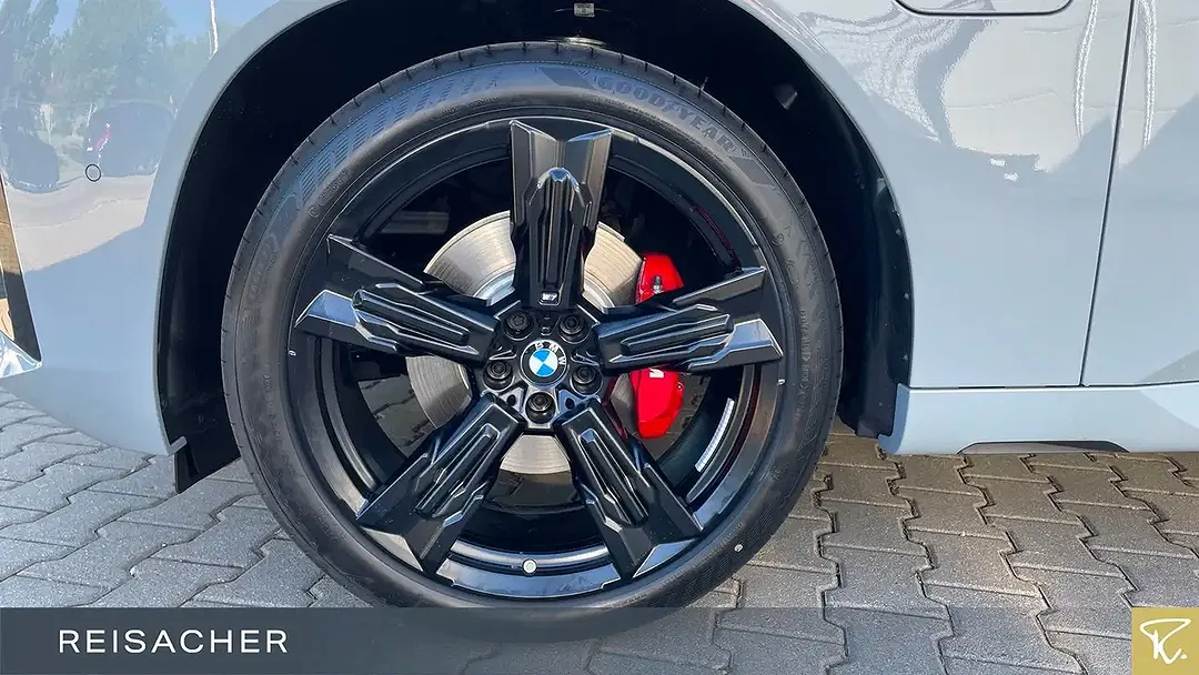 BMW X3 - Thumbnail 3