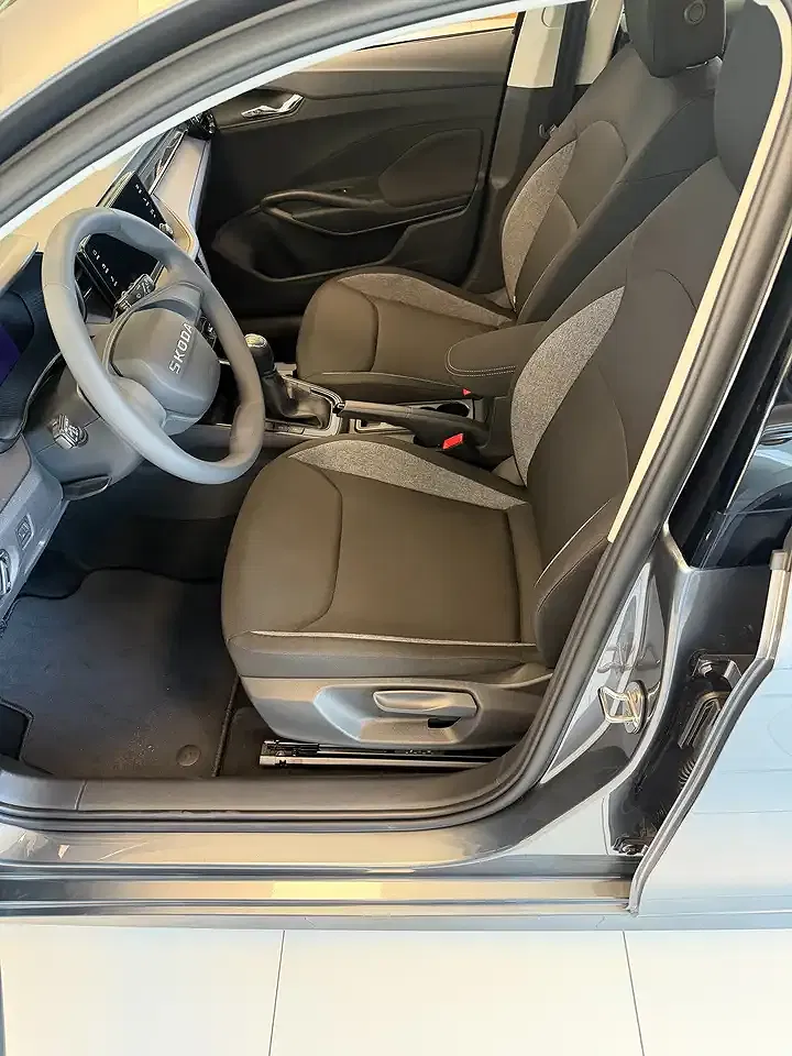 Skoda Fabia - Thumbnail 11