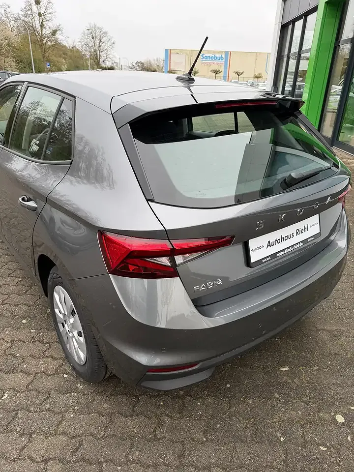 Skoda Fabia - Thumbnail 8
