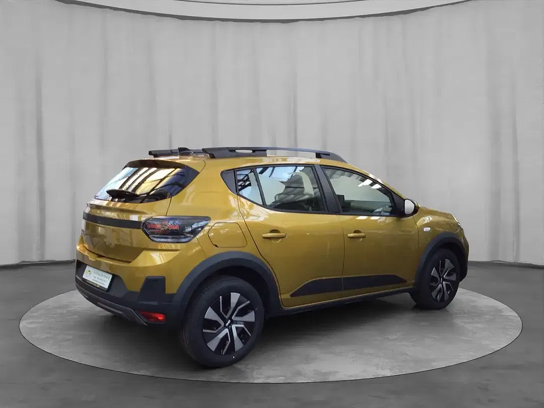 Dacia Sandero - Thumbnail 9