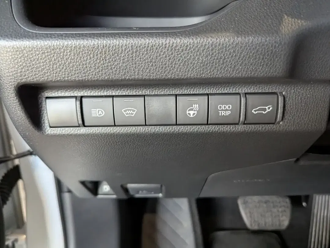 Toyota RAV 4 - Thumbnail 20