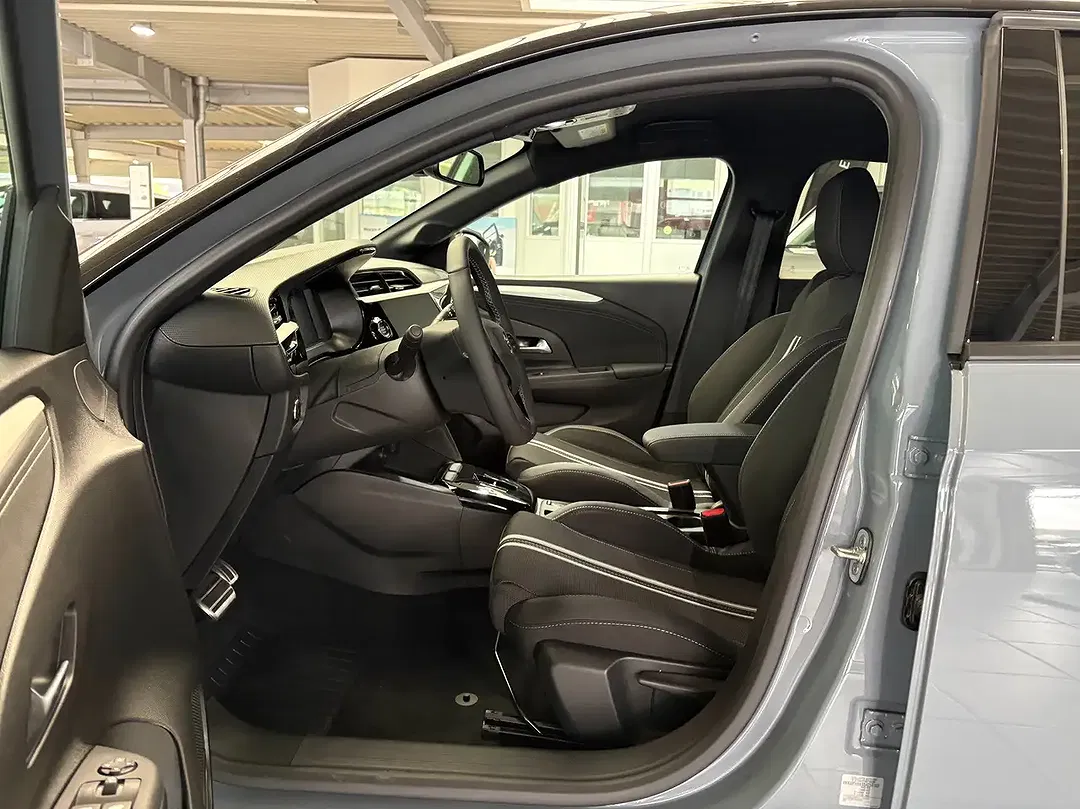 Opel Corsa - Thumbnail 11