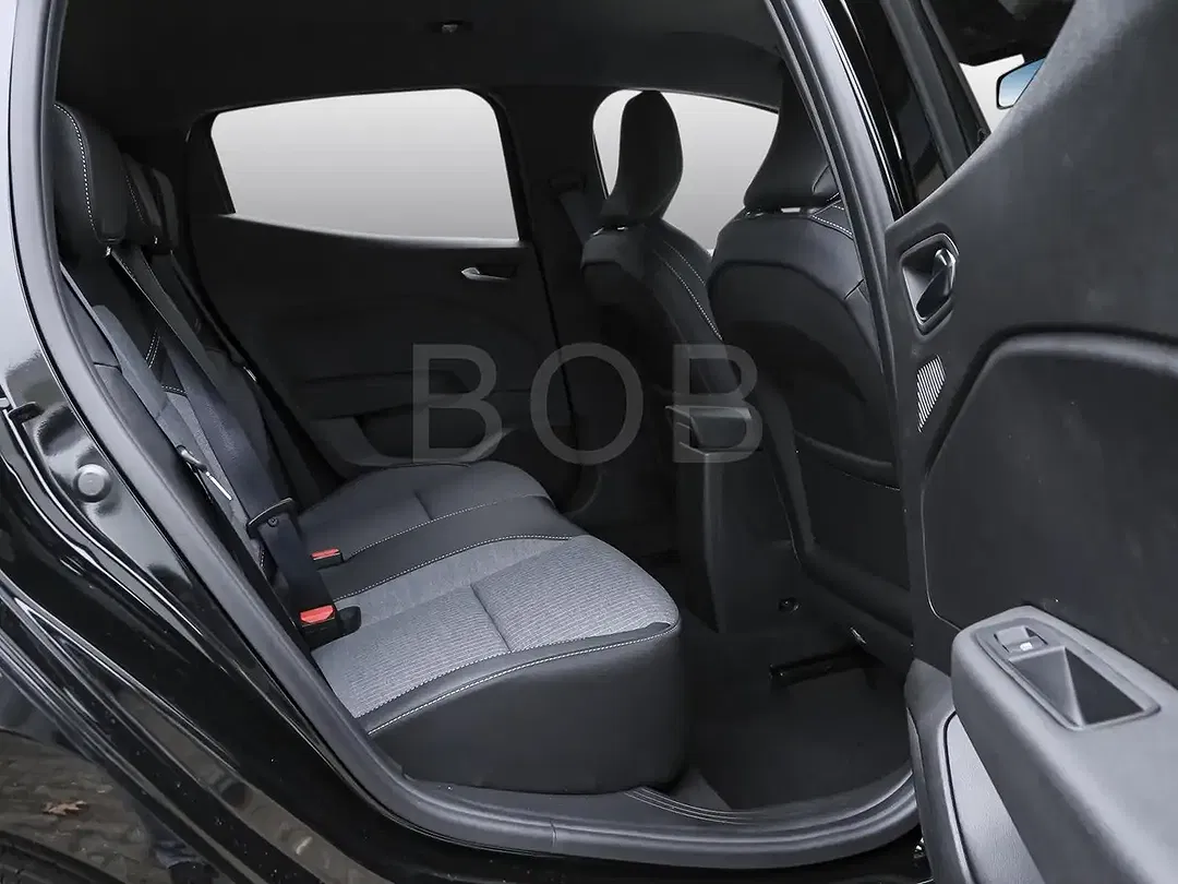 Renault Clio - Thumbnail 4