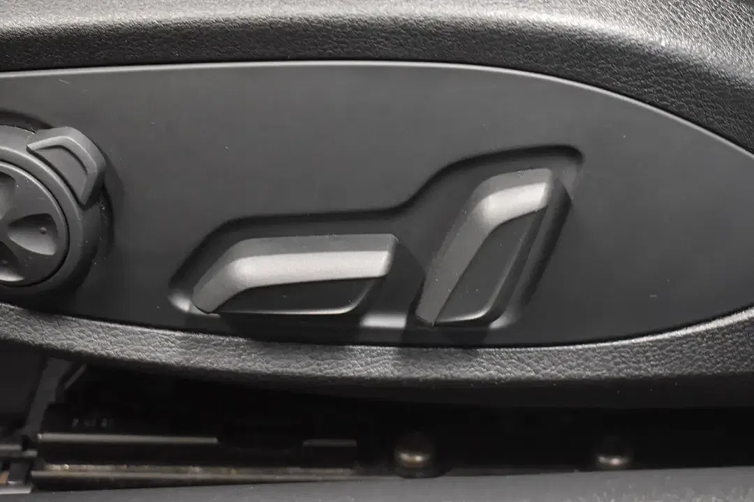 Audi TT - Thumbnail 17