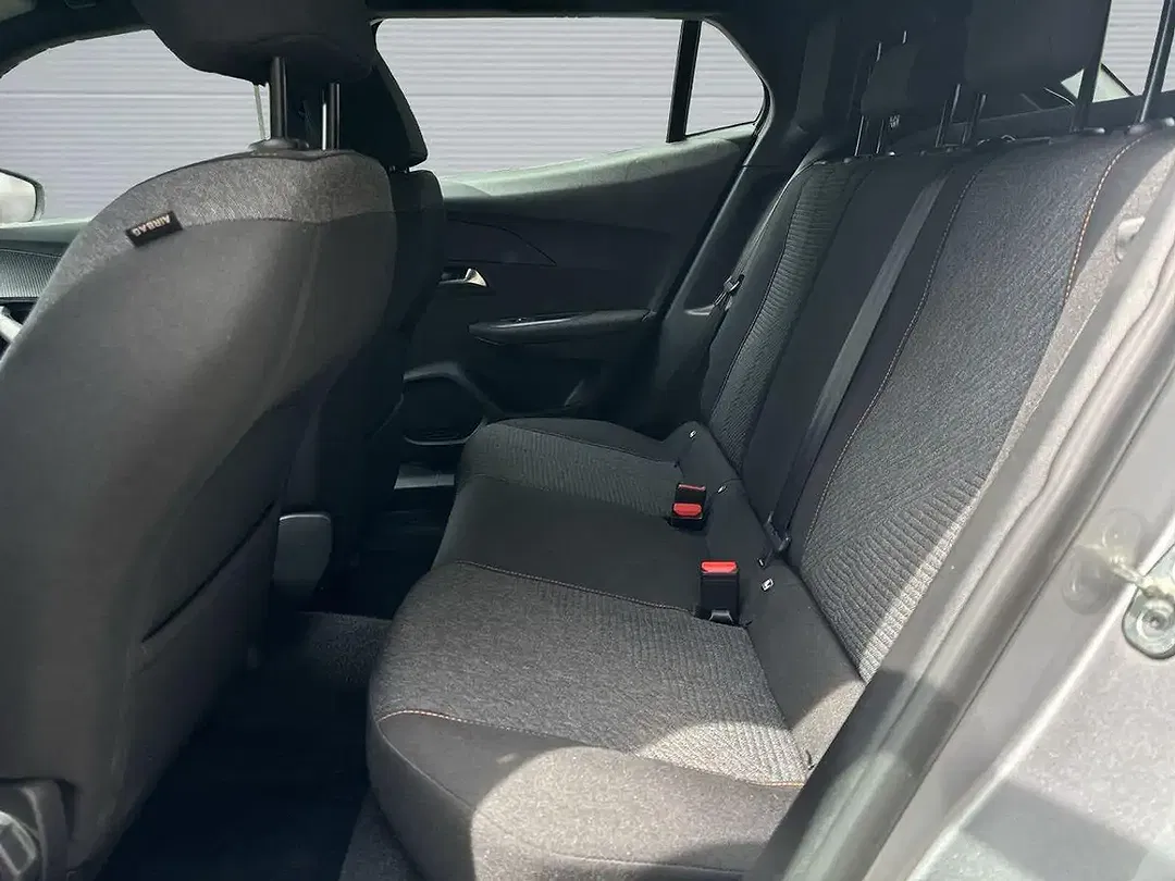 Peugeot 2008 - Thumbnail 12