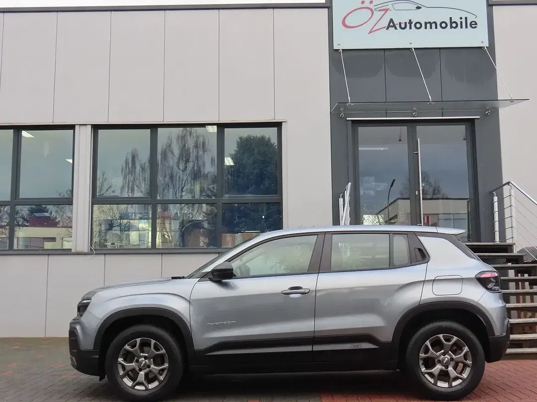 Jeep Avenger - Thumbnail 11