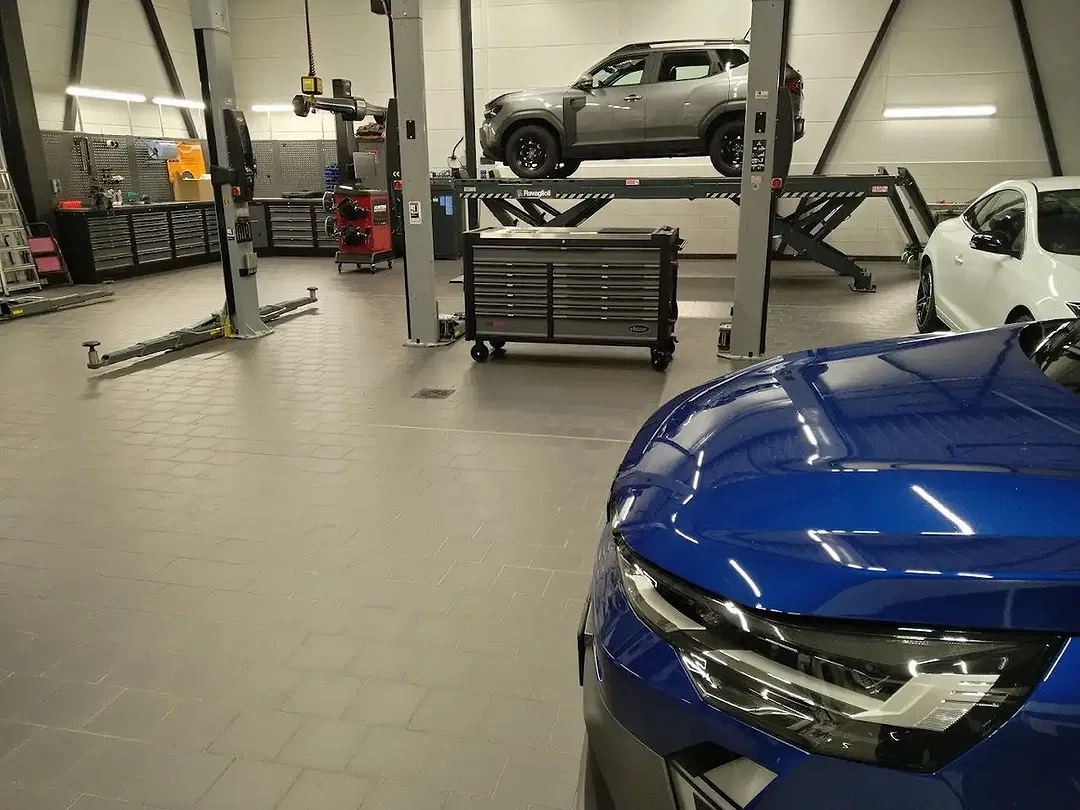 Renault Clio - Thumbnail 14