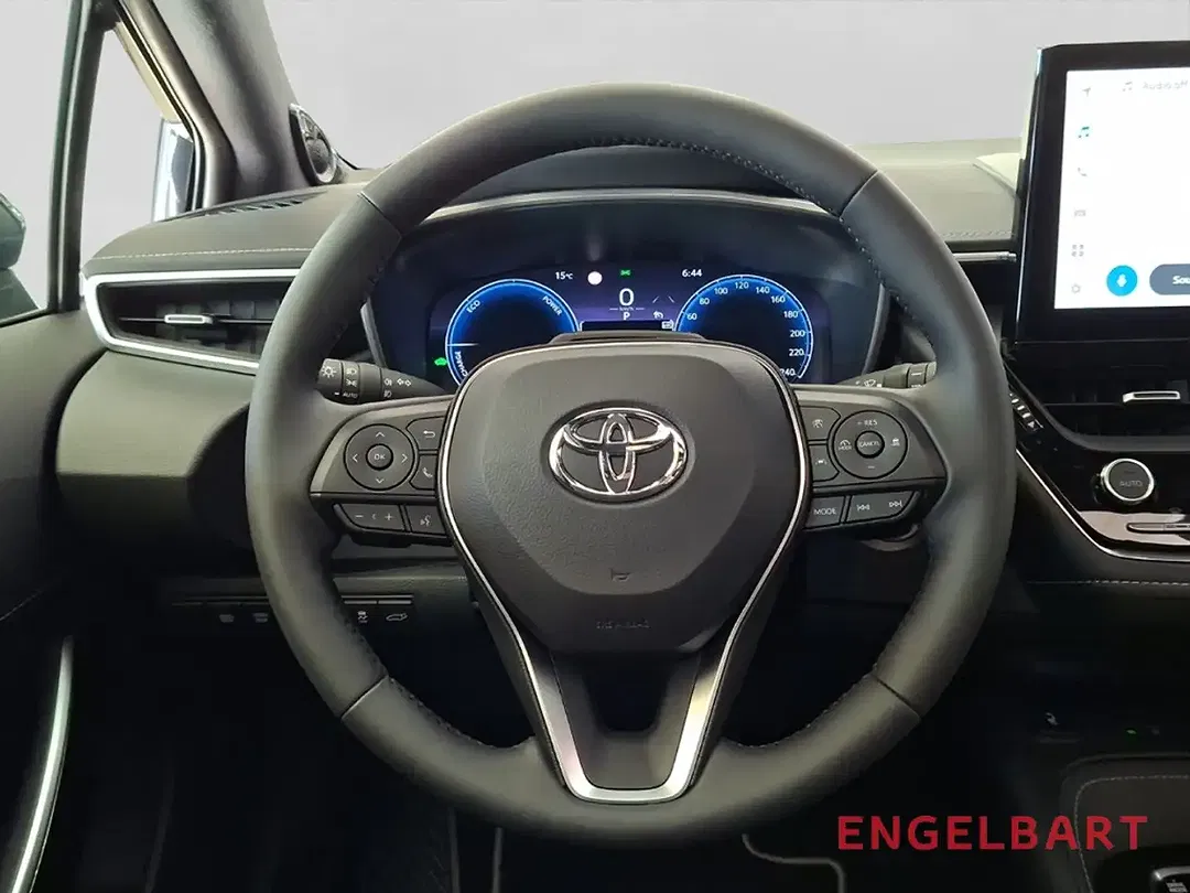 Toyota Corolla - Thumbnail 7