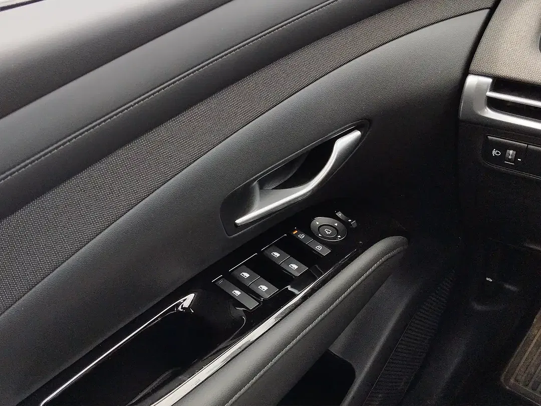 Hyundai TUCSON - Thumbnail 12