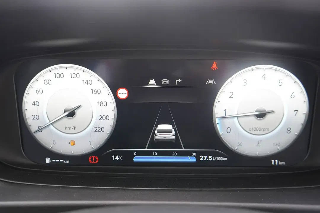 Hyundai i20 - Thumbnail 9
