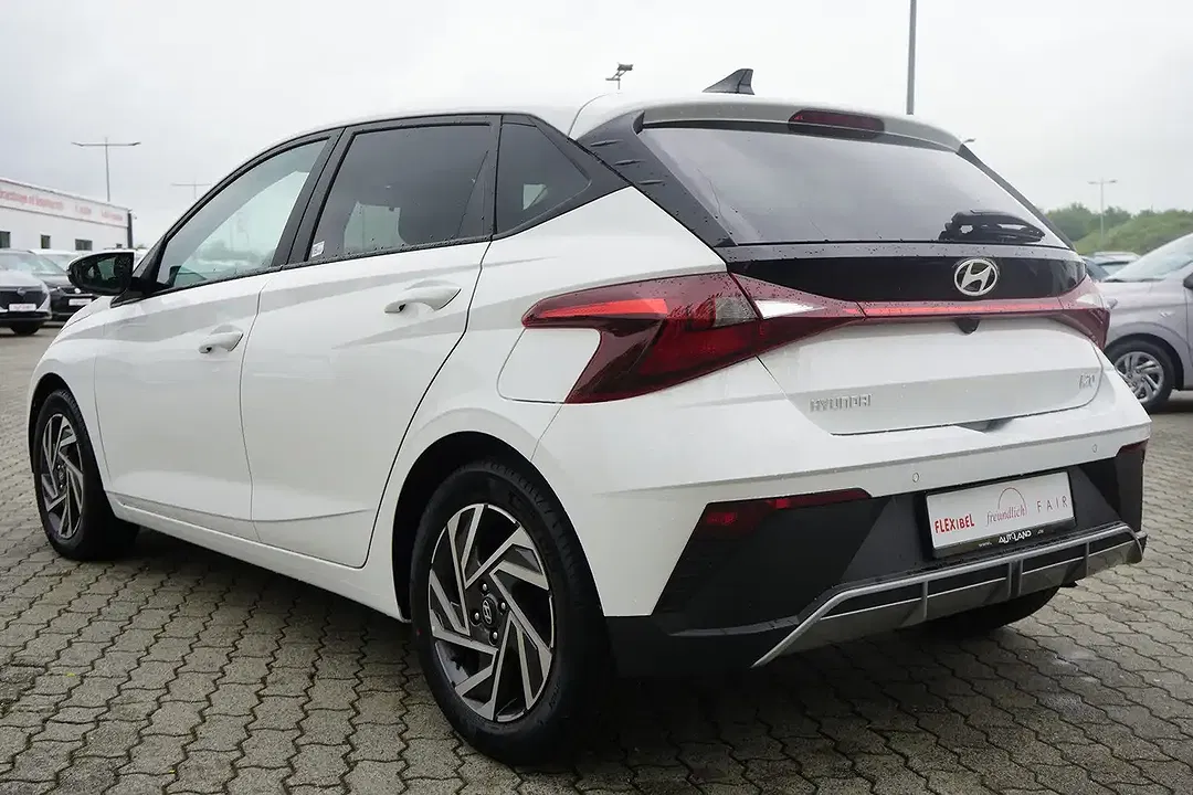 Hyundai i20 - Thumbnail 4