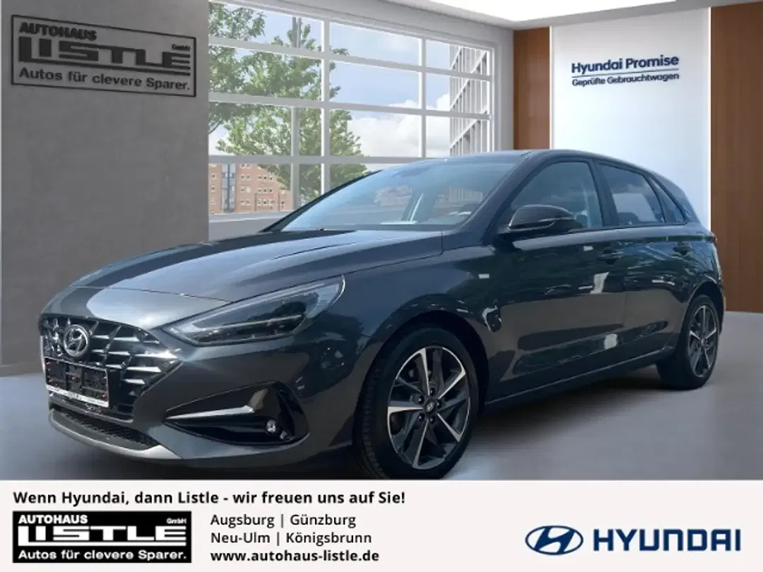 Hyundai i30 - Thumbnail 1