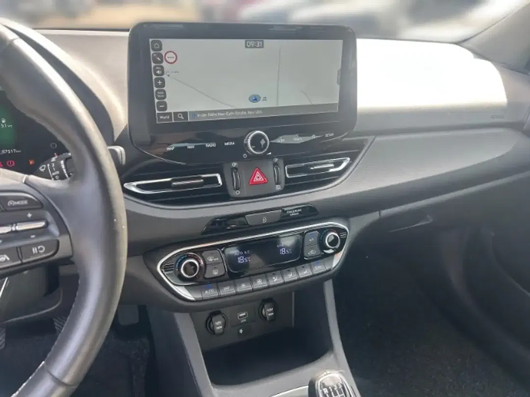 Hyundai i30 - Thumbnail 9