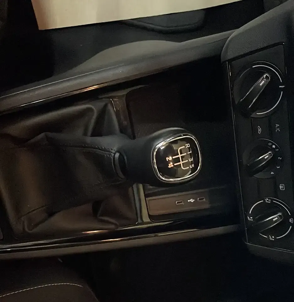 Skoda Kamiq - Thumbnail 10