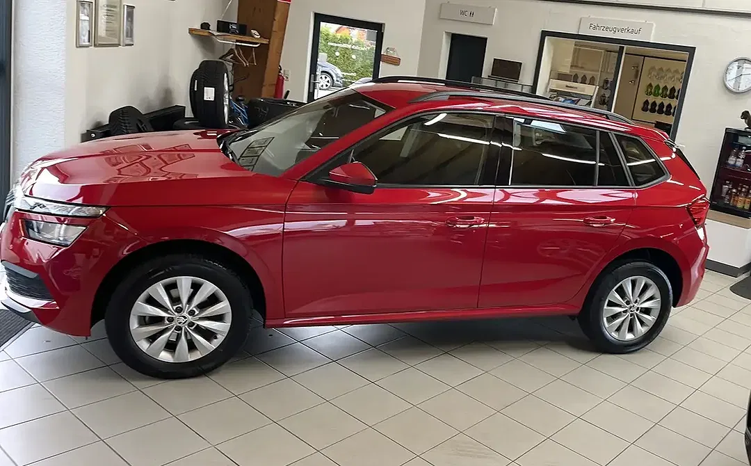 Skoda Kamiq - Thumbnail 2