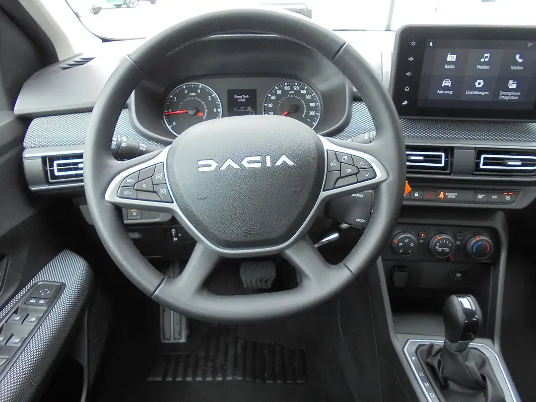 Dacia Sandero - Thumbnail 10