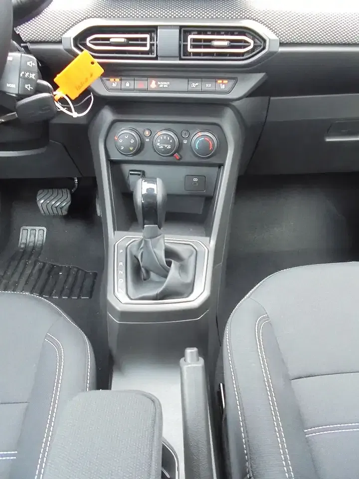 Dacia Sandero - Thumbnail 14