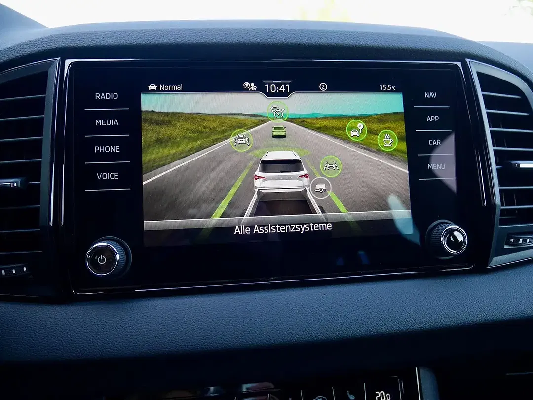 Skoda Karoq - Thumbnail 31