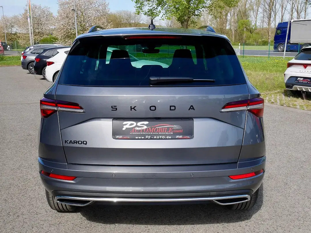 Skoda Karoq - Thumbnail 6