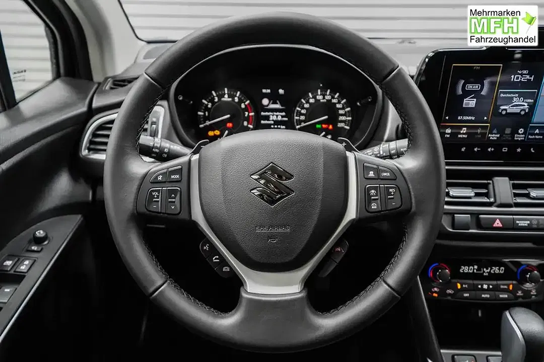 Suzuki S-Cross - Thumbnail 9