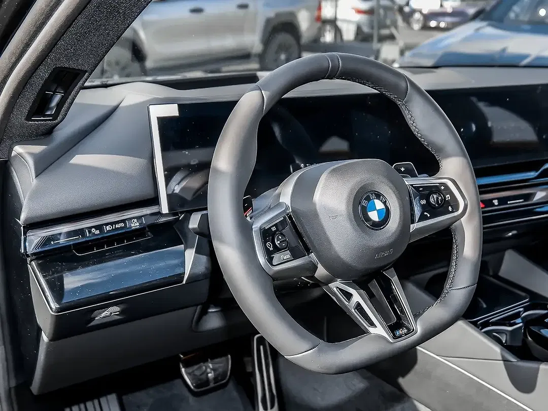 BMW 520 - Thumbnail 12