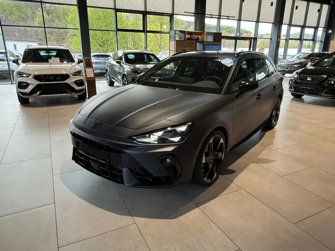 CUPRA Leon - Thumbnail 3