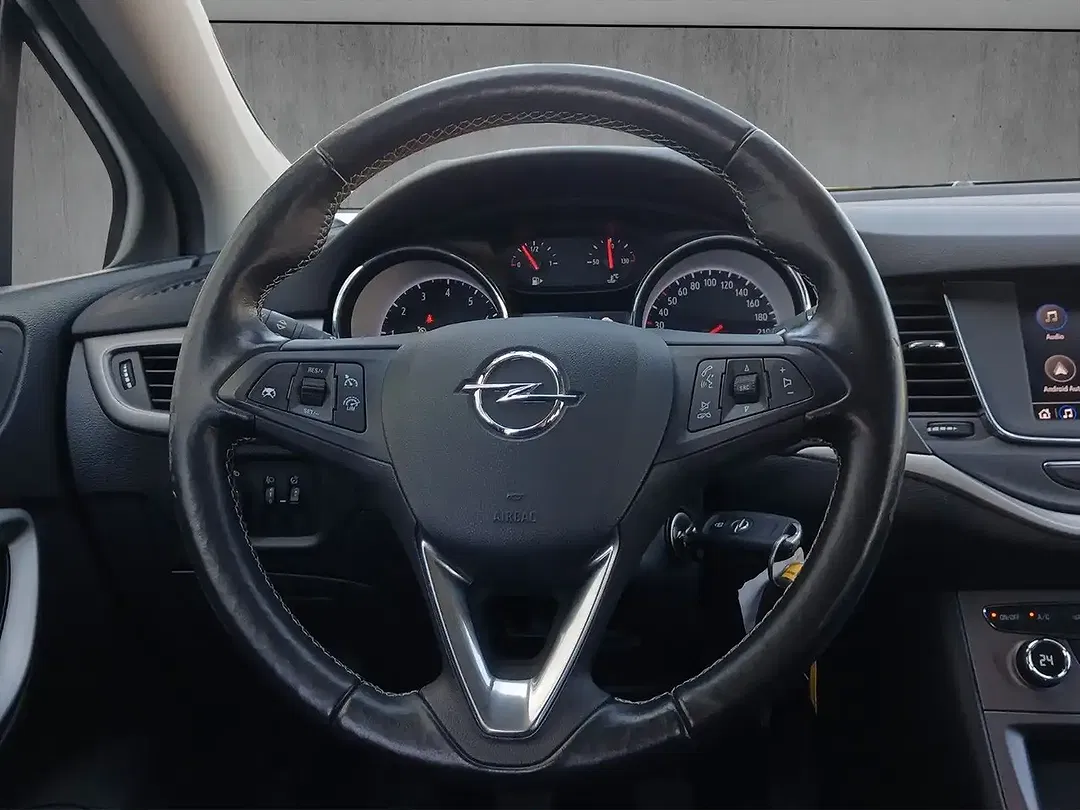 Opel Astra - Thumbnail 13