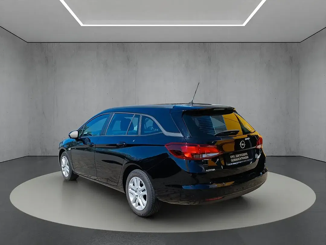 Opel Astra - Thumbnail 2