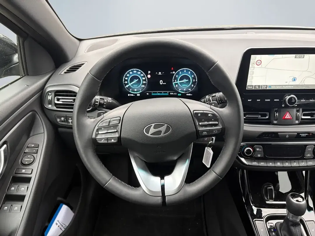 Hyundai i30 - Thumbnail 12