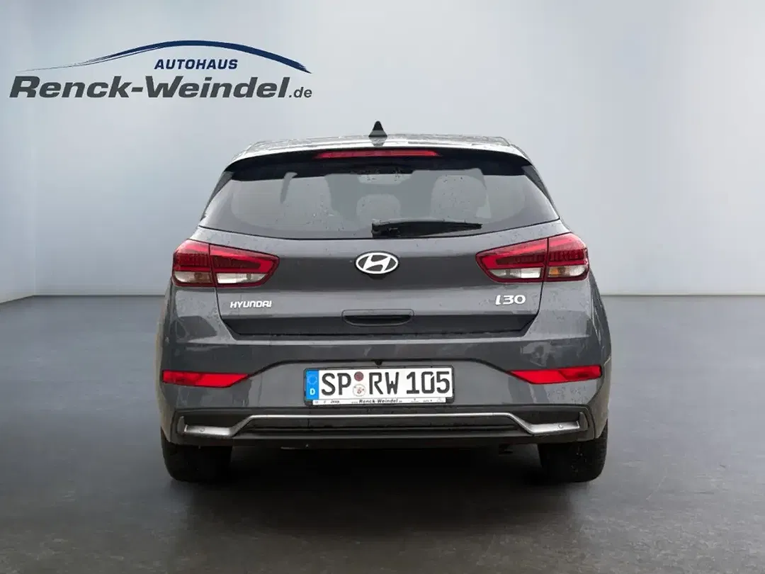 Hyundai i30 - Thumbnail 4