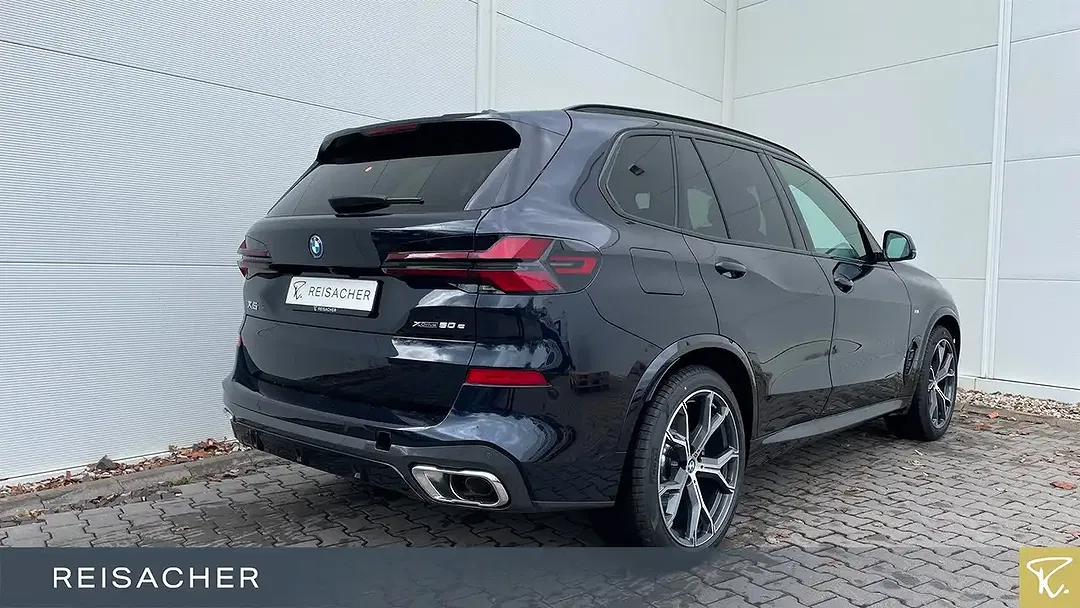 BMW X5 - Thumbnail 2