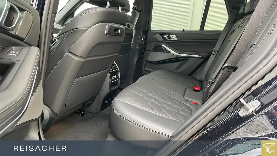 BMW X5 - Thumbnail 8