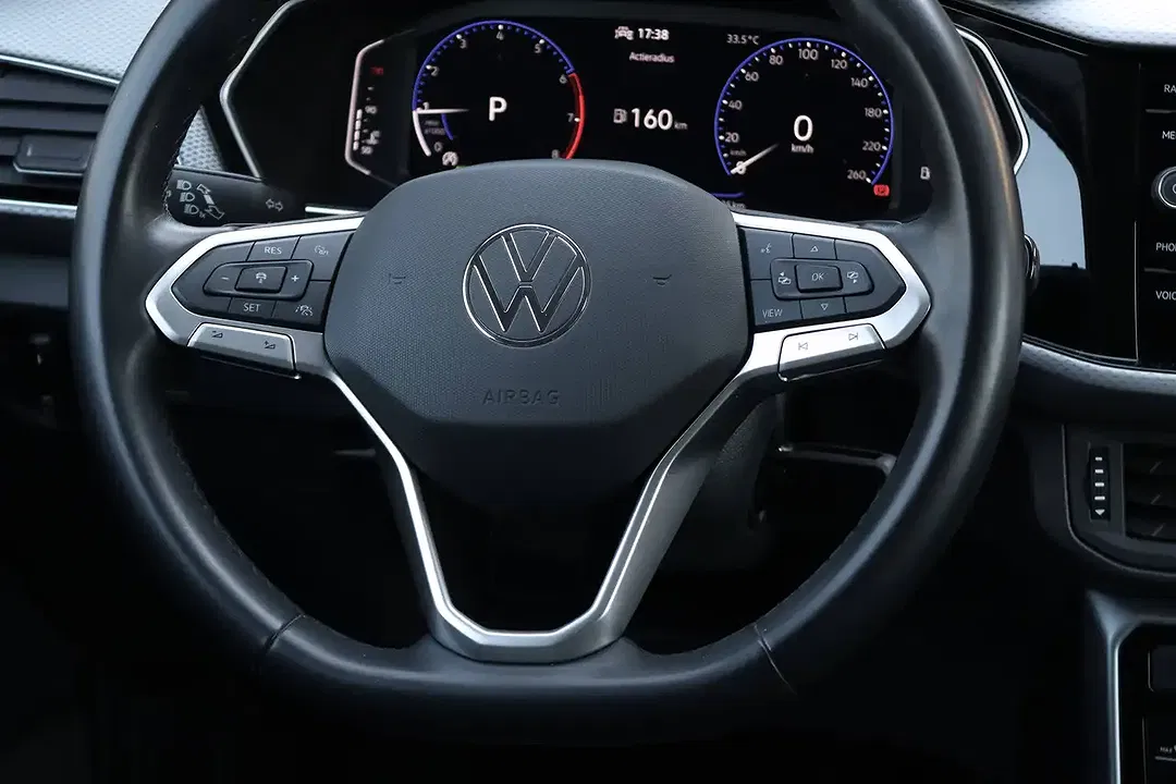 Volkswagen T-Cross - Thumbnail 11