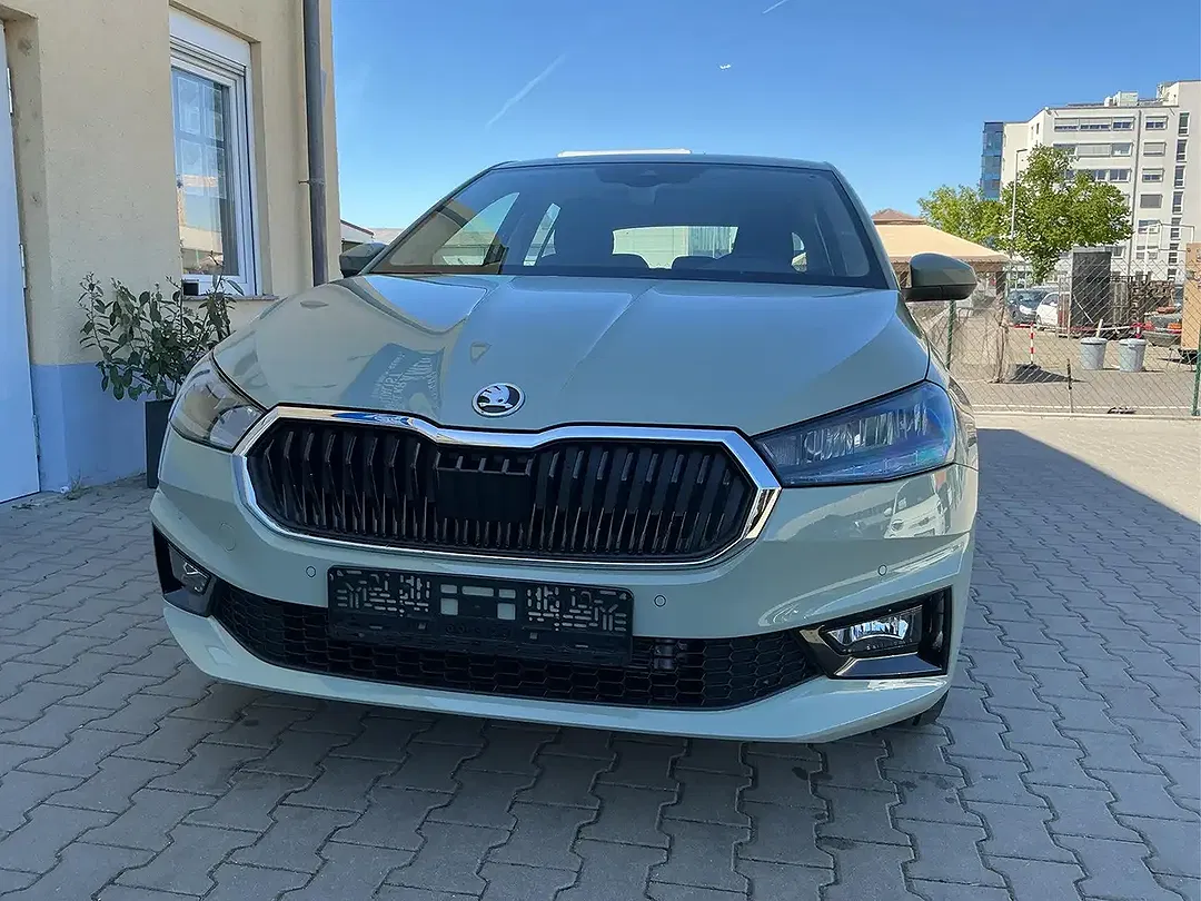 Skoda Fabia - Thumbnail 2