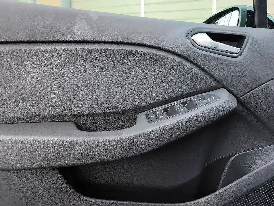 Renault Clio - Thumbnail 12