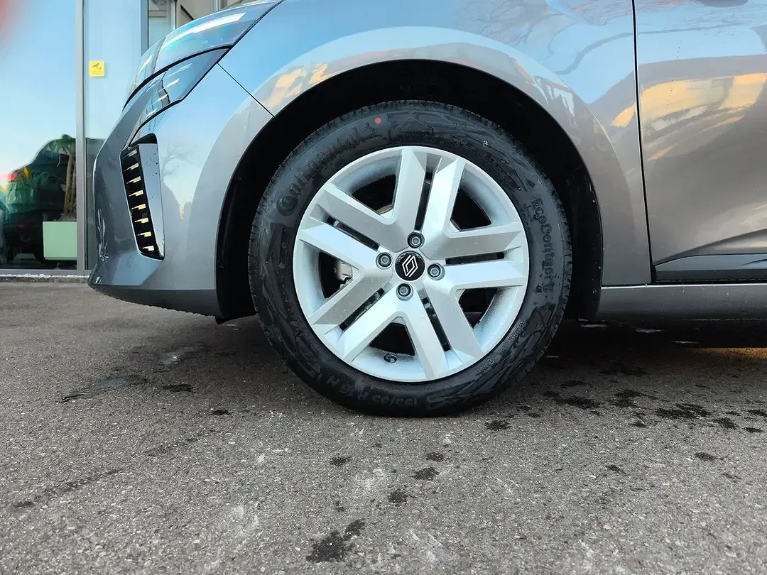 Renault Clio - Thumbnail 6
