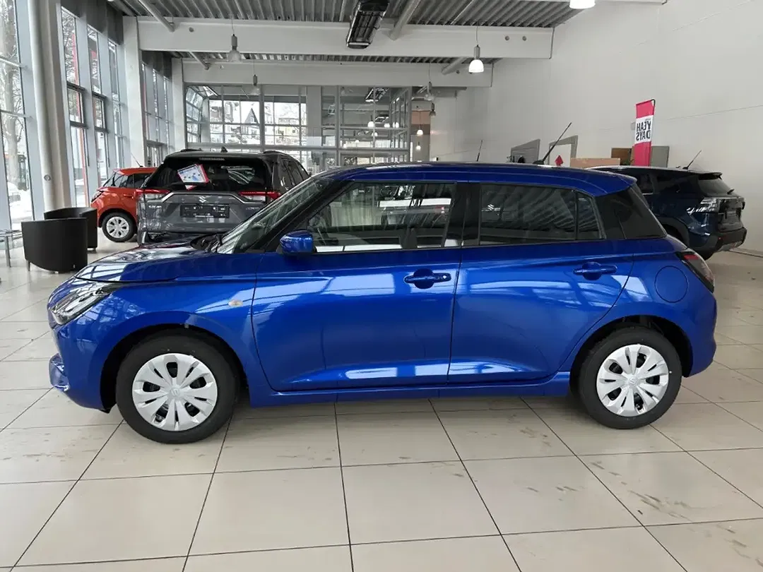 Suzuki Swift - Thumbnail 4