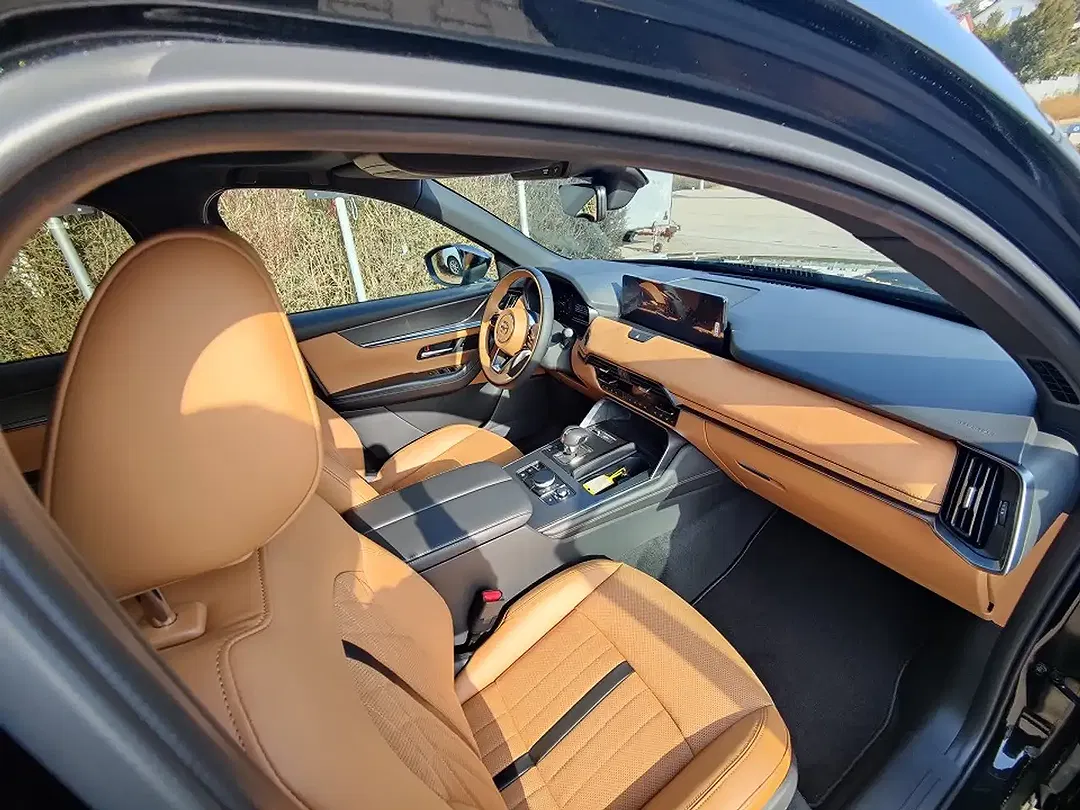 Mazda CX-60 - Thumbnail 11