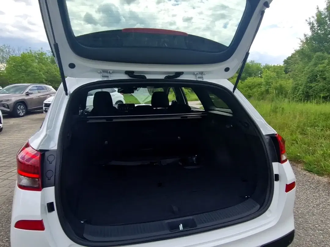Hyundai i30 - Thumbnail 13