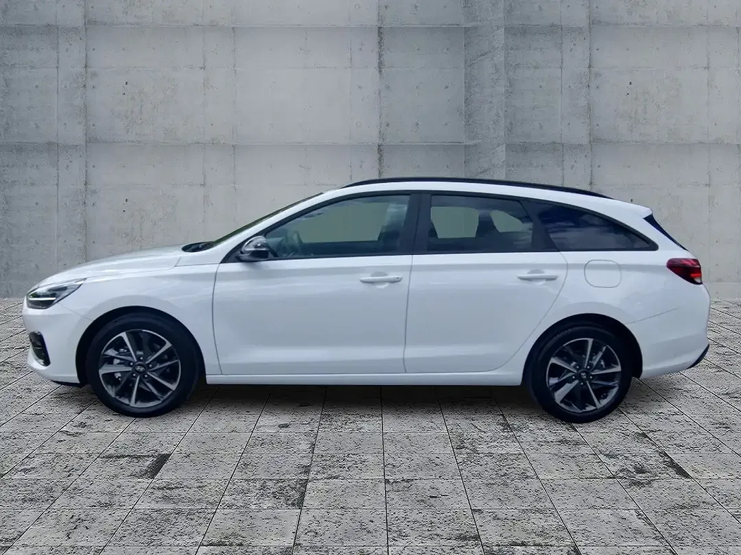 Hyundai i30 - Thumbnail 2