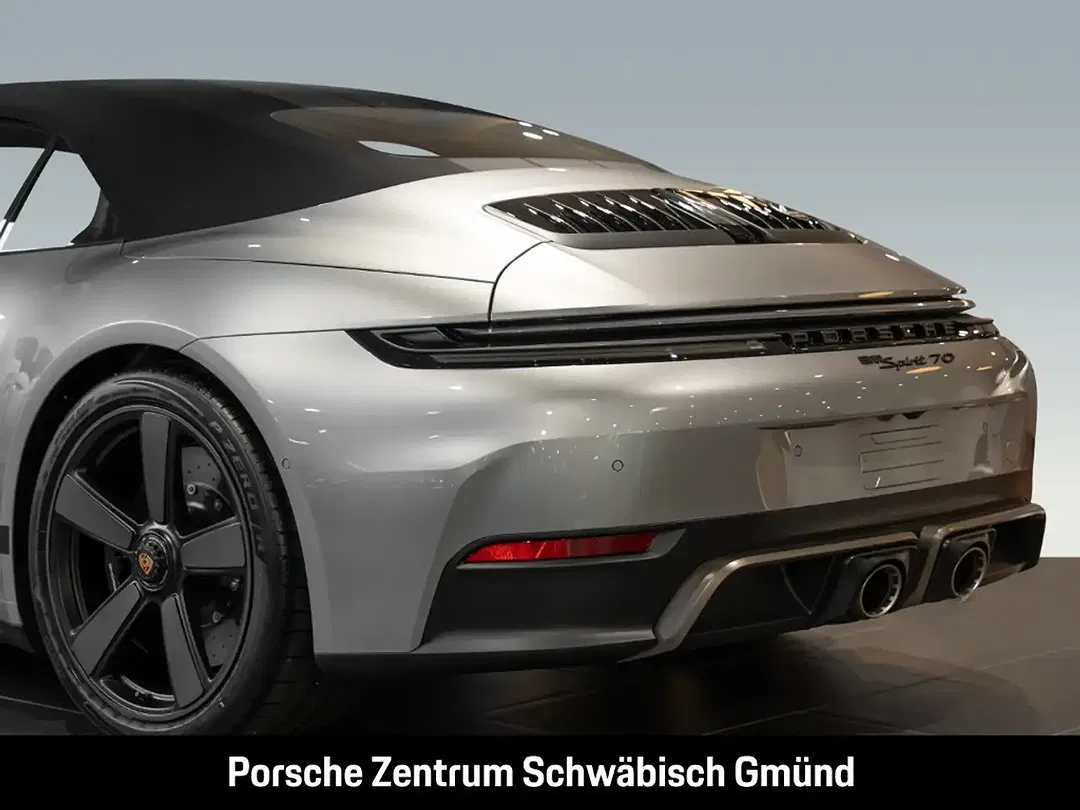 Porsche 992 - Thumbnail 12