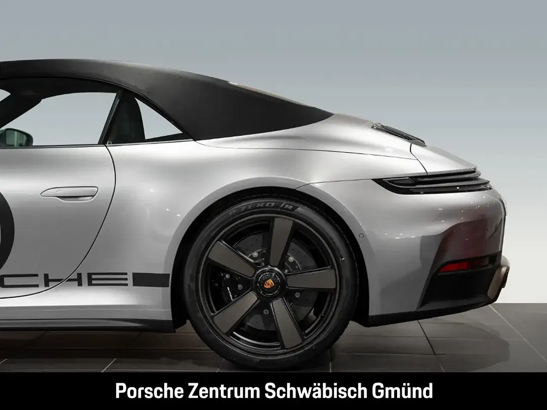 Porsche 992 - Thumbnail 14