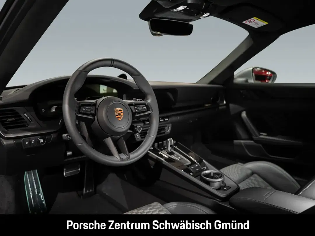 Porsche 992 - Thumbnail 5