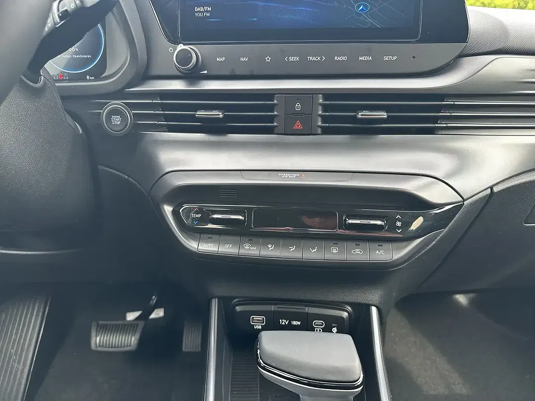 Hyundai i20 - Thumbnail 14