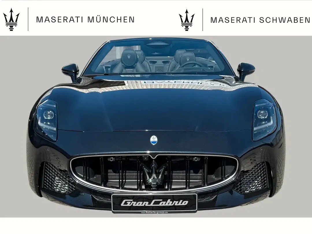 Maserati GranCabrio - Thumbnail 11