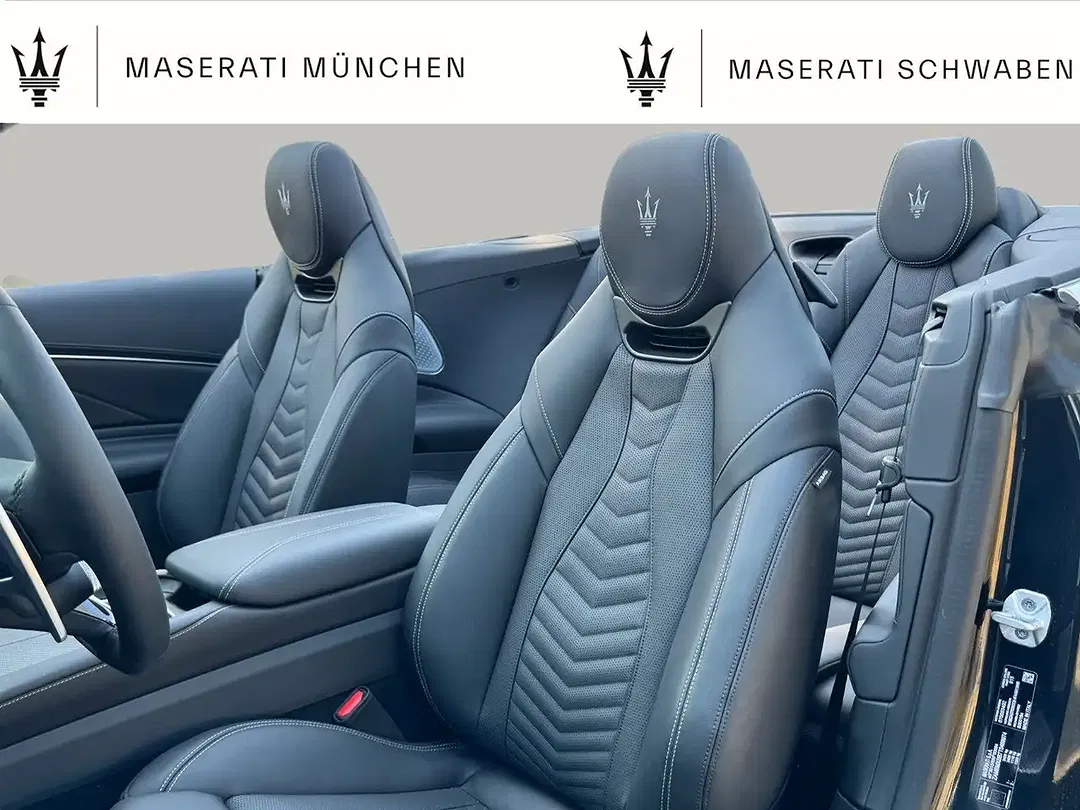Maserati GranCabrio - Thumbnail 12