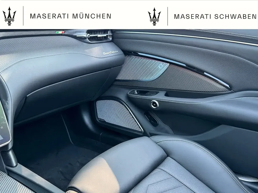 Maserati GranCabrio - Thumbnail 13